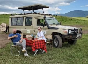 5 Day Tanzania Safari Tour – Ngorongoro, Tarangire, Manayara